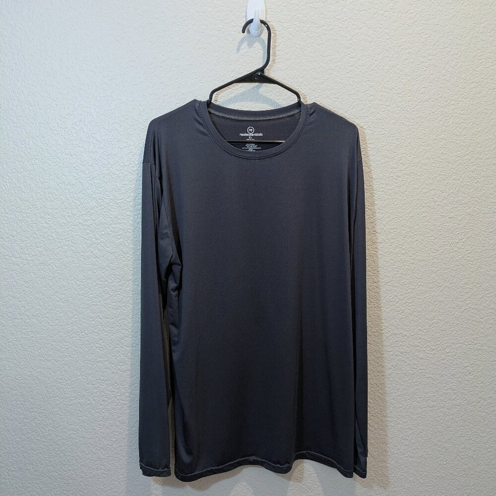 Real Essentials dark gray active long sleeve - Size XL